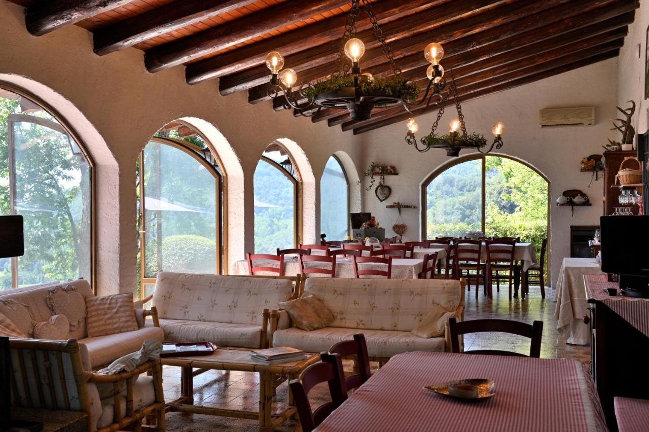 B&B Four Winds Фоллина Экстерьер фото