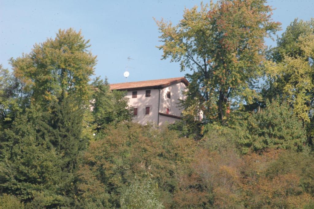 B&B Four Winds Фоллина Экстерьер фото